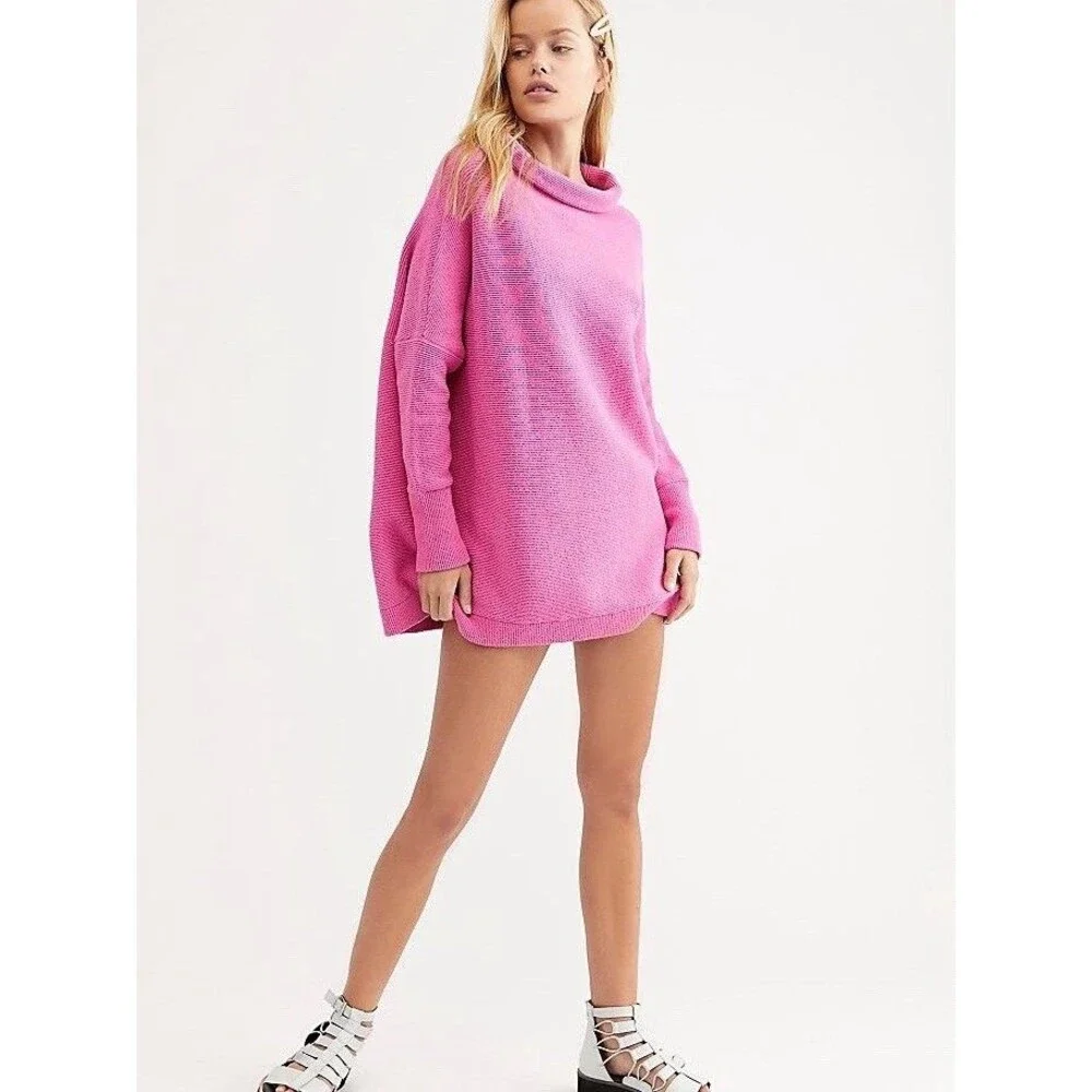 Free People Ottoman Slouchy Tunic Knit Sweater Women's Medium Electric Pink